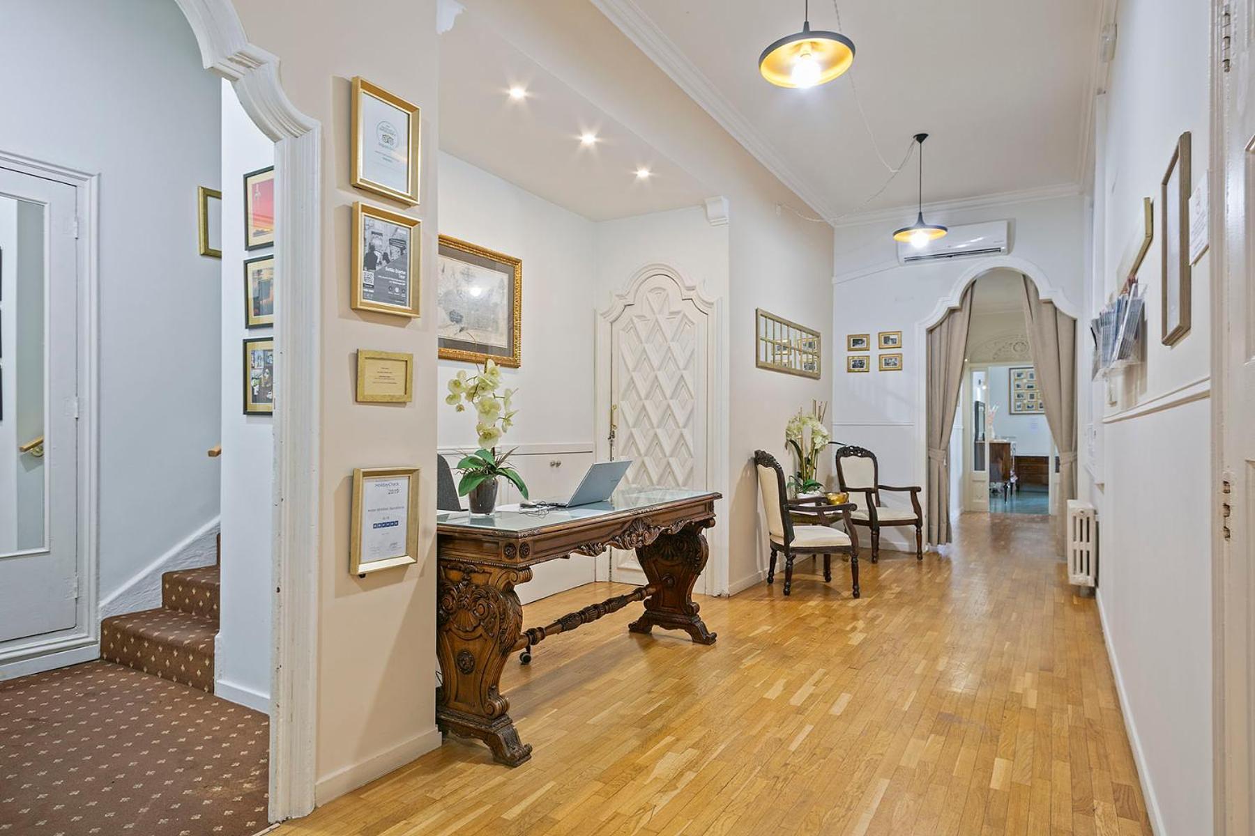 Mihlton Barcelona Boutique B&B (Adults Only) Εξωτερικό φωτογραφία